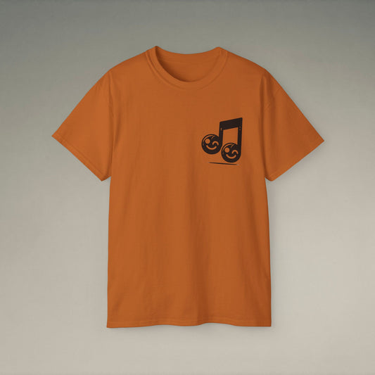 πΆ Groovy Note Tee