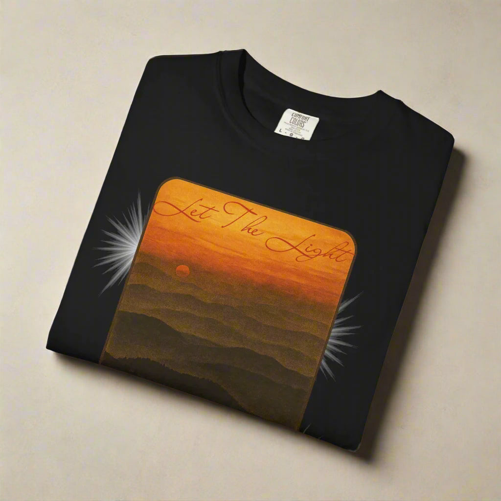 Let the Light Find You – Sunset Graphic Comfort Colors® T-Shirt