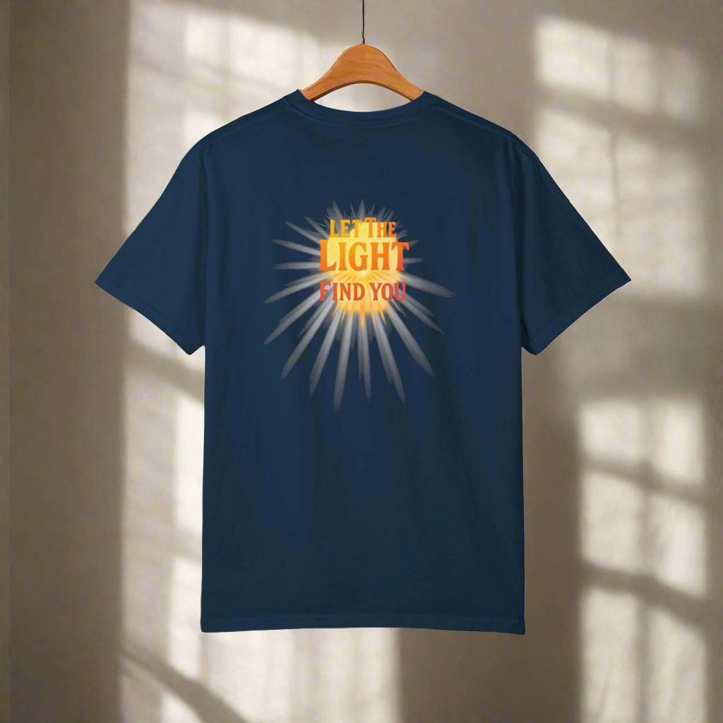 Let the Light Find You – Sunset Graphic Comfort Colors® T-Shirt