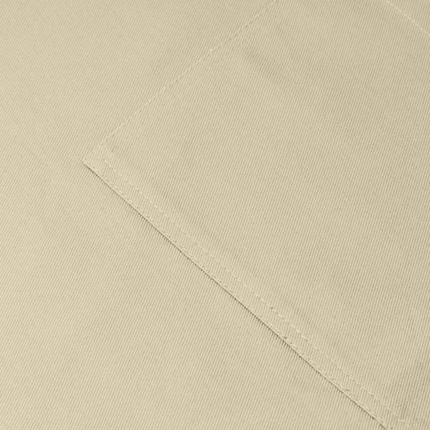 Apron_White_Texture_Mockup.png_15439011